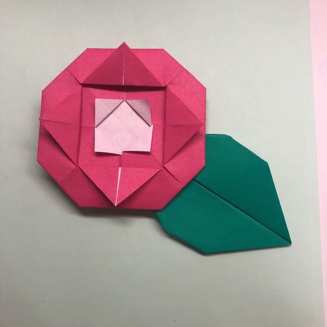 バラの折り方 折り紙で簡単 素敵なバラで飾り付け ハルブログ